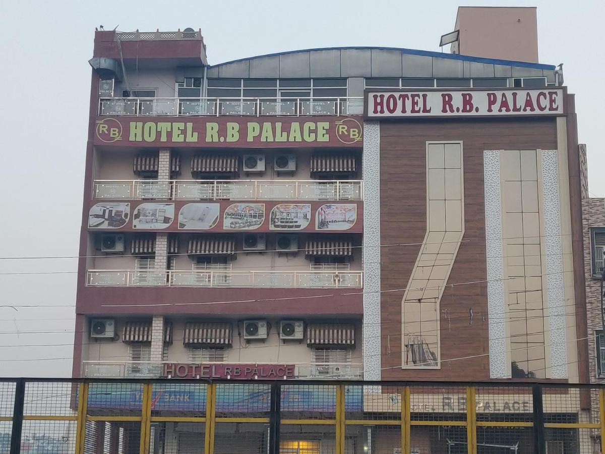 Hotel Rb Palace Dhaulpur Exteriör bild